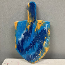 *Resin Pouring