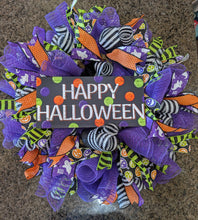 Halloween Wreath Making Workshop (Sunday, September 28th @ 1pm)