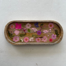 Pressed Flowers Resin Boards (Saturday, May 30th @ 2pm)