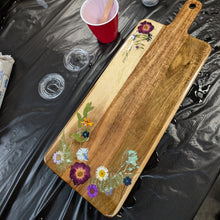 Pressed Flowers Resin Boards - Open Pour Workshop (Saturday, January 3rd @ 1pm)