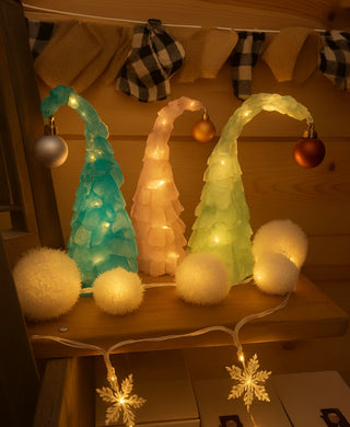 Grinch Sea Glass Tree Trio! 💚💖💙